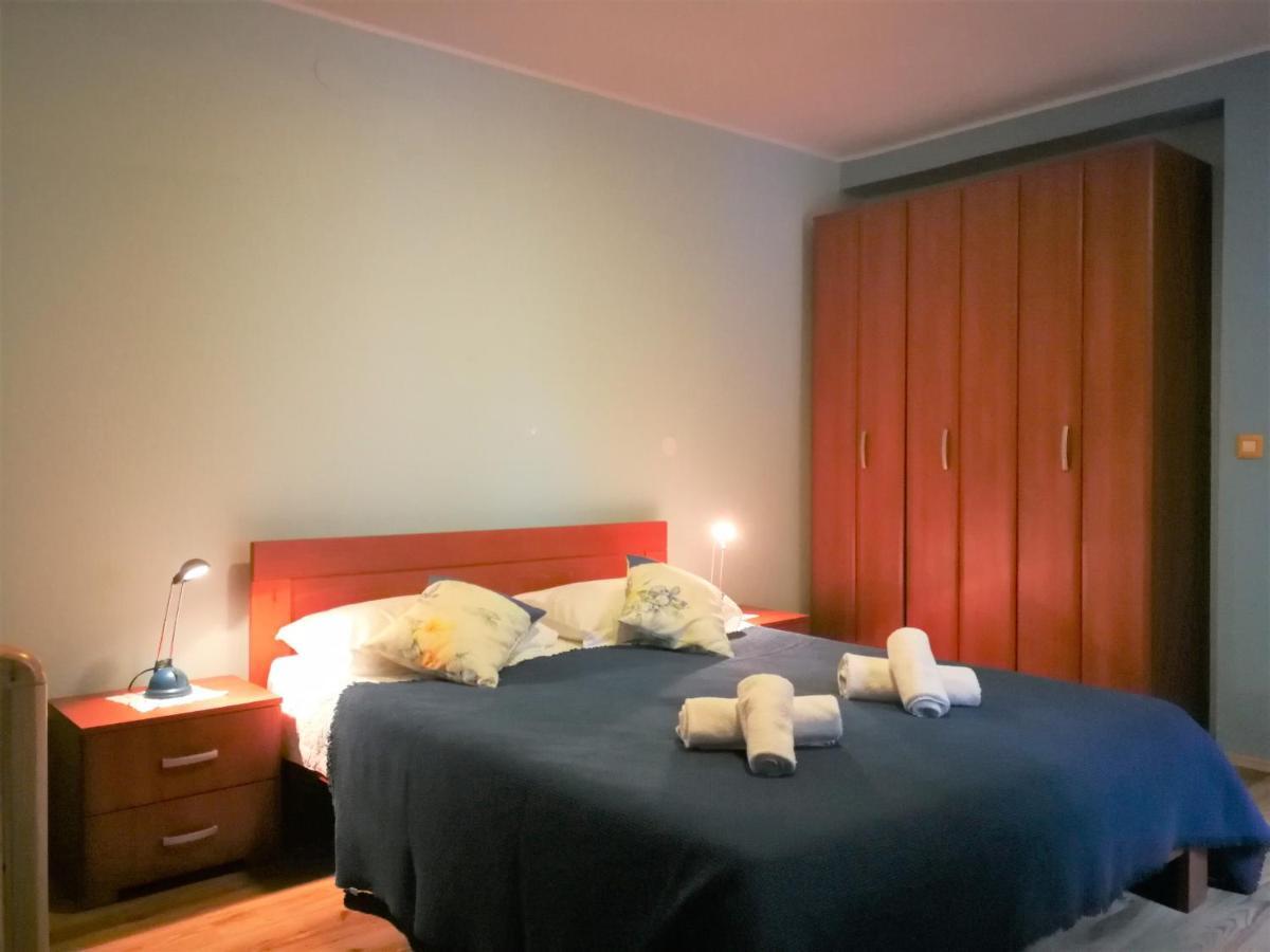 Apartments Bilic With Garden & Swimming Pool - 50M From The Beach Pjescana Uvala Esterno foto